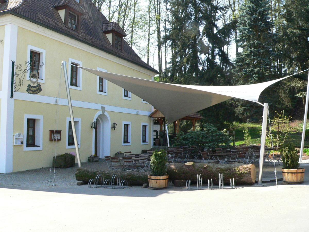 Landhotel Kahrmuehle Pressath Exterior photo